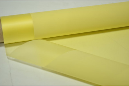 Пленка матовая "Прозрачный кант" 60см*10м светло-жёлтая (5303)